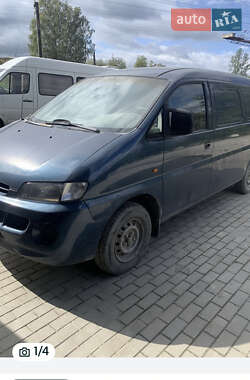 Мікроавтобус вантажний (до 3,5т) Hyundai H-1 2000 в Івано-Франківську