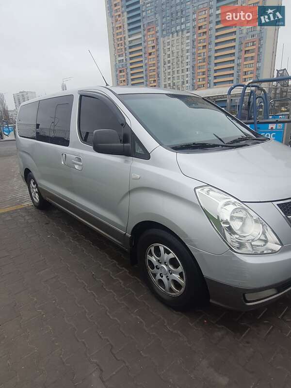 Минивэн Hyundai H-1 2008 в Киеве фото 12 Минивэн Hyundai H-1 2008 в Киеве