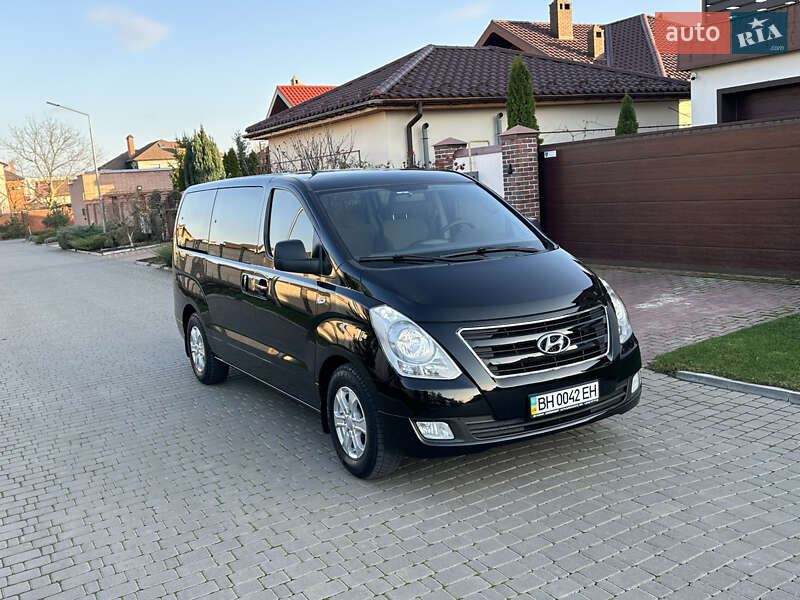 Минивэн Hyundai H-1 2012 в Одессе