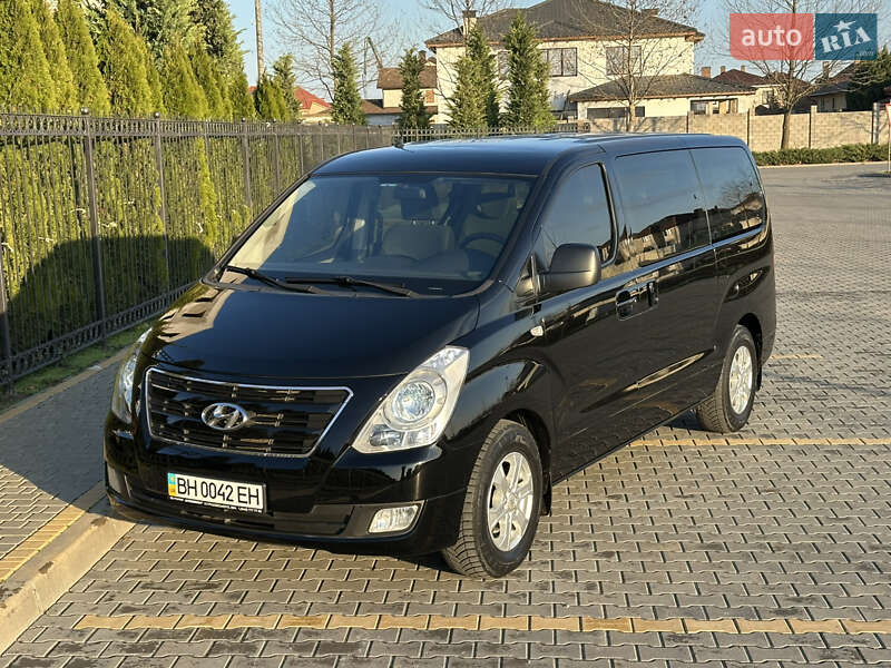 Минивэн Hyundai H-1 2012 в Одессе