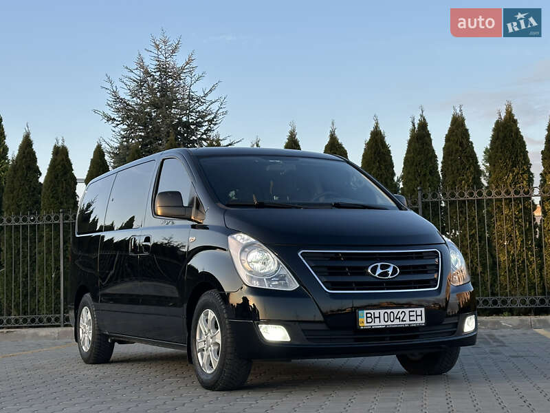 Минивэн Hyundai H-1 2012 в Одессе