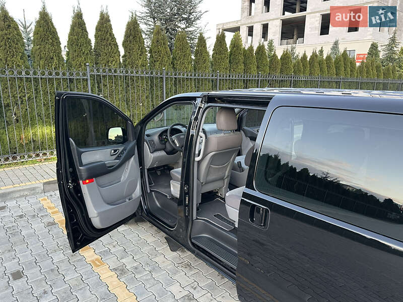 Минивэн Hyundai H-1 2012 в Одессе