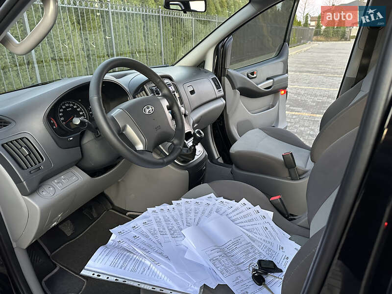 Минивэн Hyundai H-1 2012 в Одессе