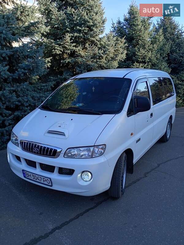 Мінівен Hyundai H-1 2007 в Одесі фото 7 Мінівен Hyundai H-1 2007 в Одесі