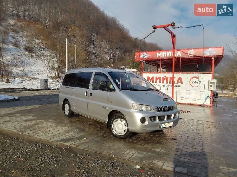 Мінівен Hyundai H-1 2007 в Косові