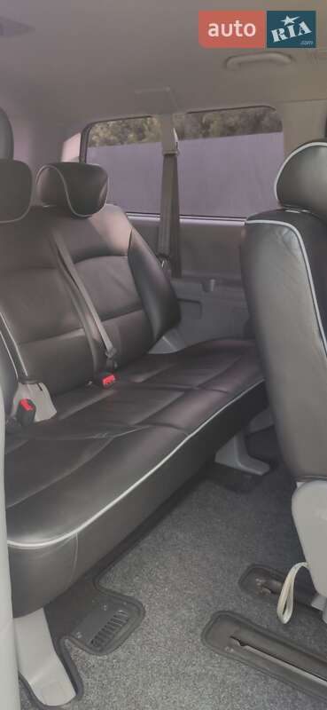 Минивэн Hyundai H-1 2012 в Николаеве