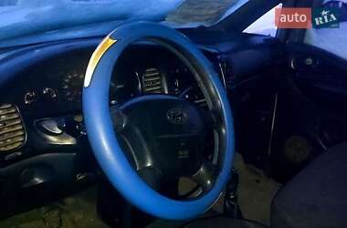 Минивэн Hyundai H-1 2000 в Одессе