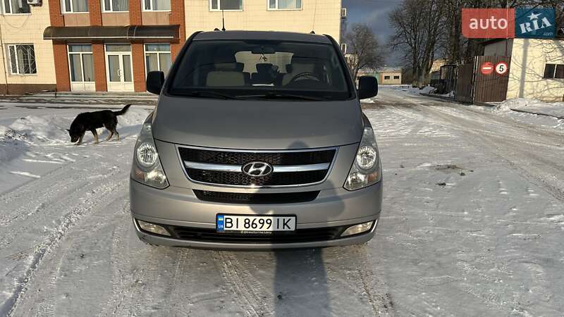 Минивэн Hyundai H-1 2012 в Лубнах