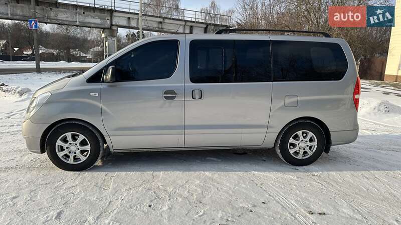 Минивэн Hyundai H-1 2012 в Лубнах