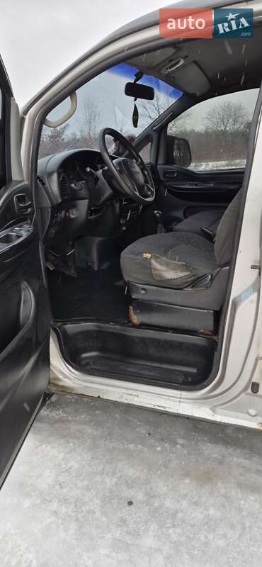 Грузопассажирский фургон Hyundai H-1 1999 в Киеве