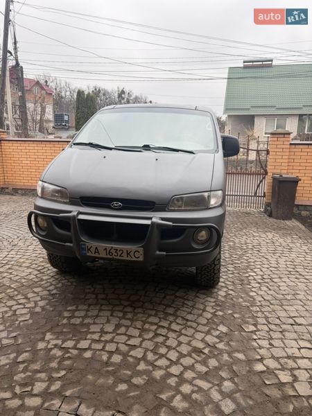 Минивэн Hyundai H-1 1999 в Виннице
