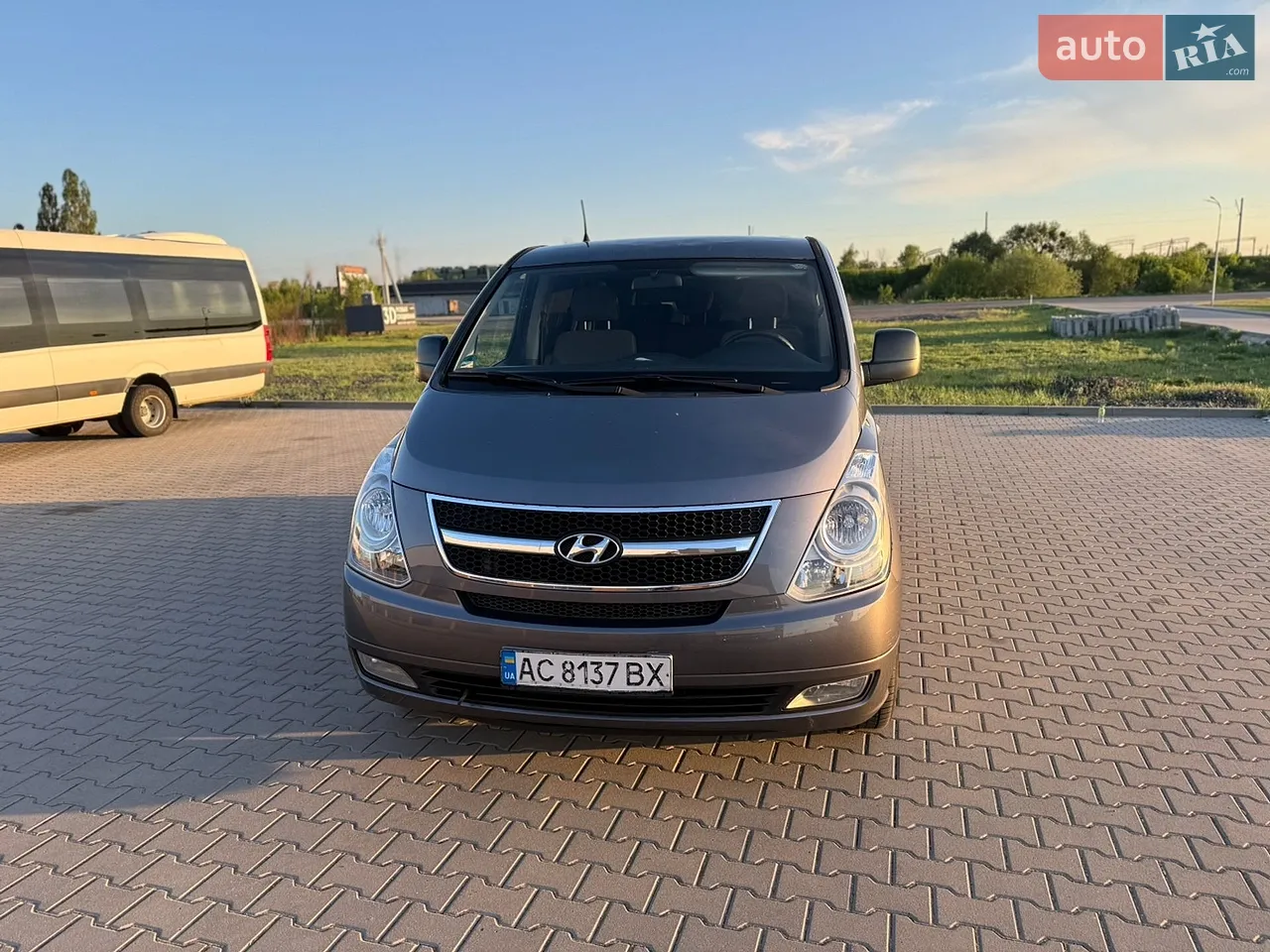 2010 Hyundai Starex (H-1) - мініатюра 13