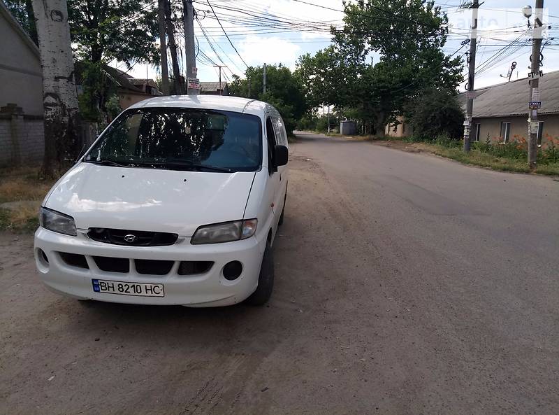 Hyundai H200 1998 года