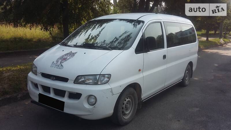 Грузопассажирский фургон Hyundai H 200 1999 в Луцке
