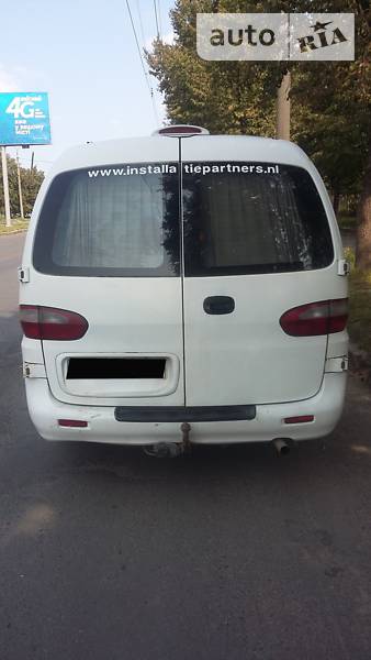 Грузопассажирский фургон Hyundai H 200 1999 в Луцке