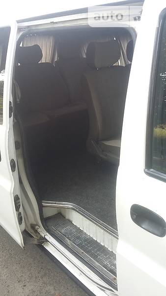 Грузопассажирский фургон Hyundai H 200 1999 в Луцке