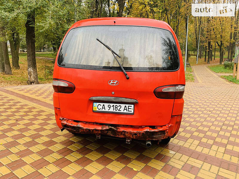 Минивэн Hyundai H 200 1999 в Киеве