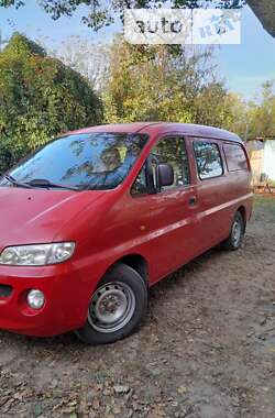 Мінівен Hyundai H 200 2001 в Бишеві