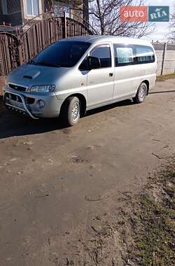 Мінівен Hyundai H 200 2003 в Захарівці