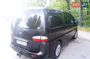 Минивэн Hyundai H 200 2004 в 