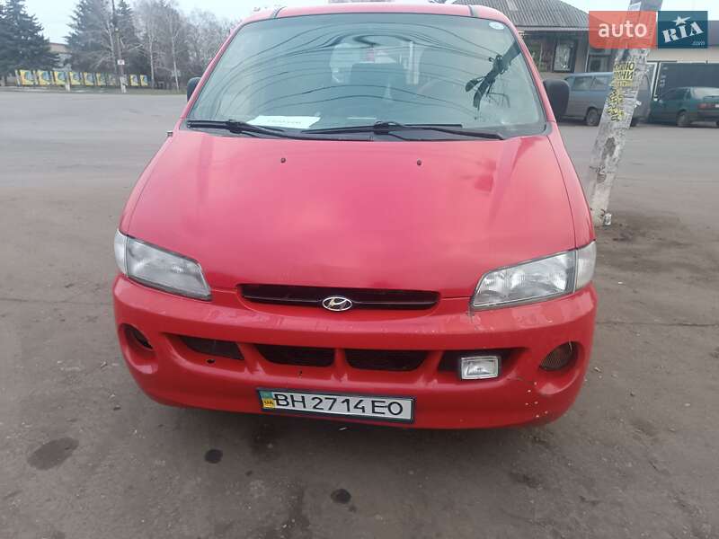 Мінівен Hyundai H 200 2000 в Слов'янську фото 11 Мінівен Hyundai H 200 2000 в Слов'янську