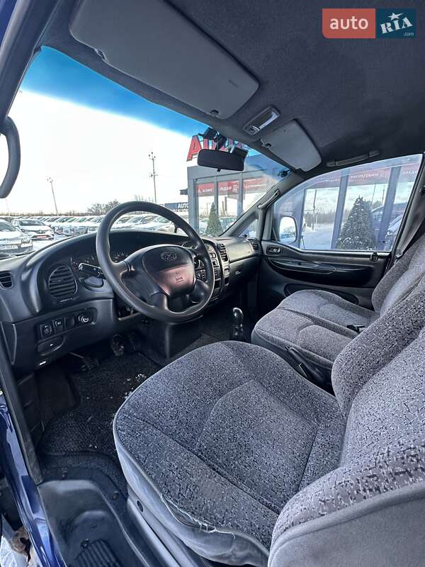 Минивэн Hyundai H 200 2001 в Белогородке