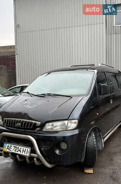 Минивэн Hyundai H 200 1999 в Каменском