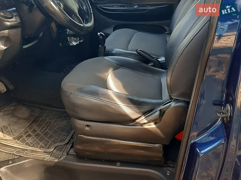 Hyundai H 200 1998 VIN KMJWVH7FPXU083914 фото оголошення 15 з 60