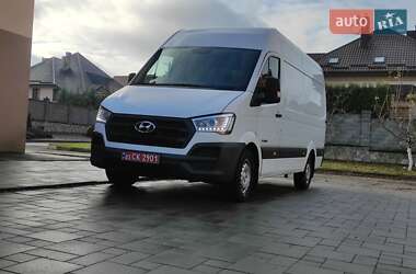 Микроавтобус Hyundai H 350 2016 в Ровно