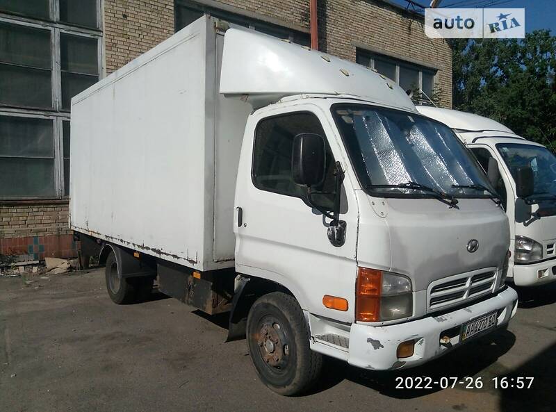 Грузовой фургон Hyundai HD 65 2004 в Киеве