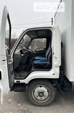 Грузовой фургон Hyundai HD 65 2004 в 