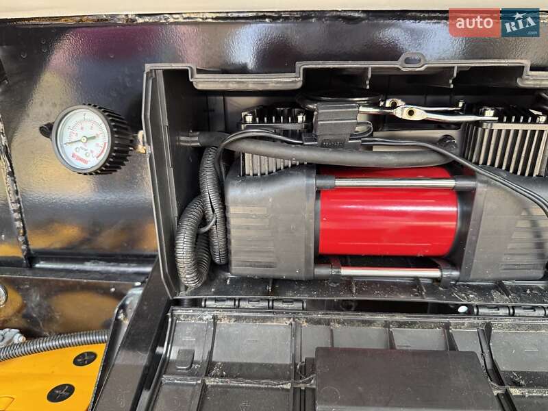 Бензовоз Hyundai HD 65 2004 в Запорожье