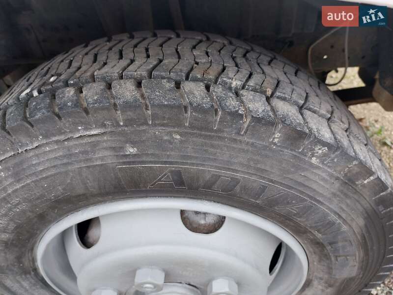 Вантажний фургон Hyundai HD 72 2007 в Тернополі