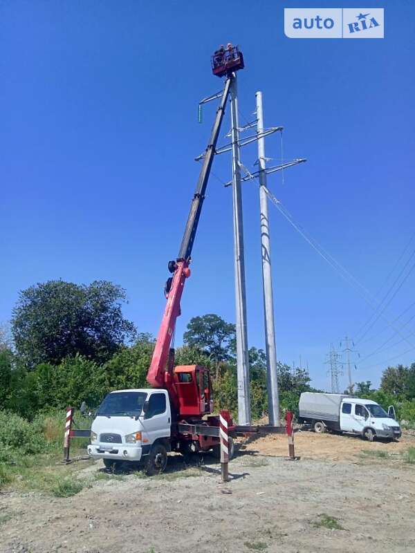 Автовышка Hyundai HD 78 2011 в Одессе