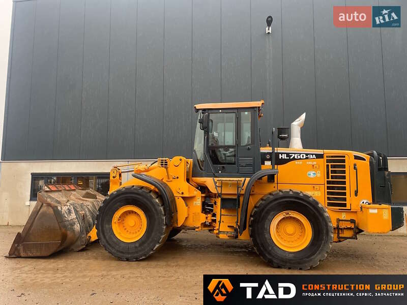 Фронтальный погрузчик Hyundai HL 770 2016 в Киеве