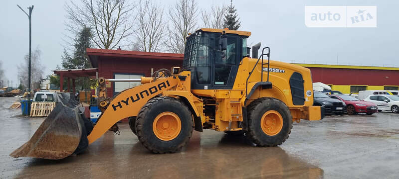 Фронтальный погрузчик Hyundai HL 2020 в Одессе