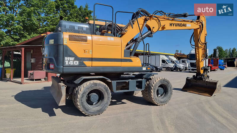 Колісний екскаватор Hyundai HX 2020 в Одесі