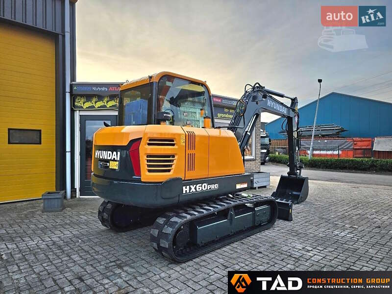 Гусеничный экскаватор Hyundai HX 2025 в Киеве