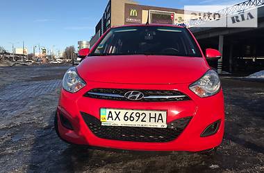 Хэтчбек Hyundai i10 2013 в Харькове