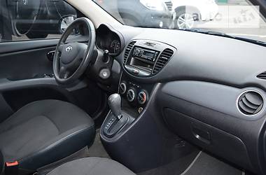 Хэтчбек Hyundai i10 2013 в Киеве