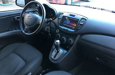 Хэтчбек Hyundai i10 2011 в Виннице