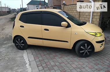 Хэтчбек Hyundai i10 2009 в Черноморске