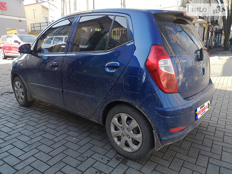 Хетчбек Hyundai i10 2011 в Миколаєві