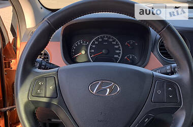 Хэтчбек Hyundai i10 2014 в Одессе