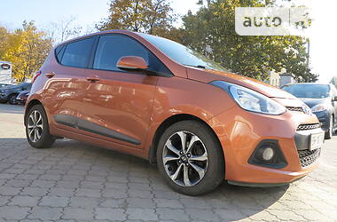 Хэтчбек Hyundai i10 2014 в Одессе