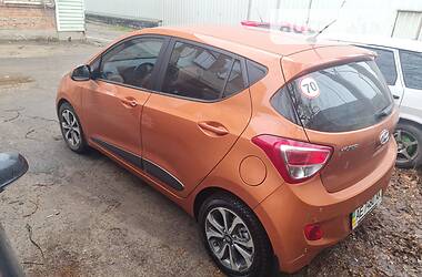 Хэтчбек Hyundai i10 2014 в Днепре