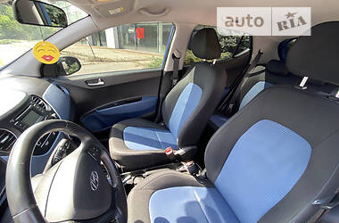 Хэтчбек Hyundai i10 2014 в Кременчуге