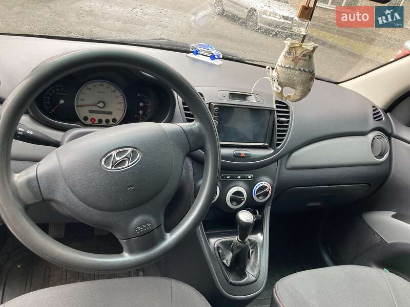 Хэтчбек Hyundai i10 2008 в Запорожье фото 3 Хэтчбек Hyundai i10 2008 в Запорожье