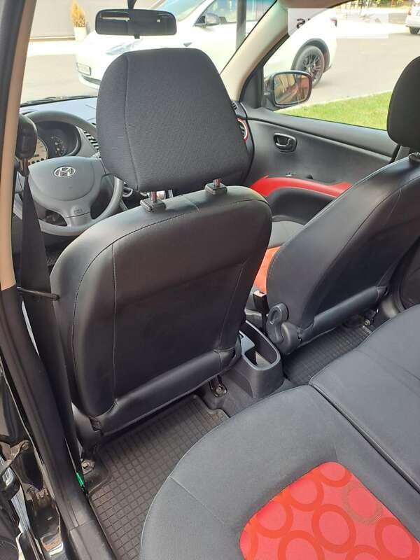 Хетчбек Hyundai i10 2009 в Хмельницькому