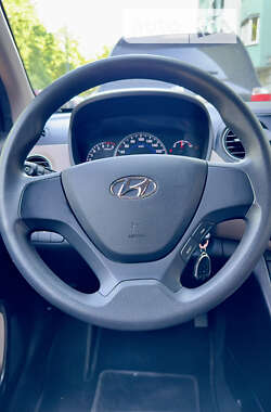 Хэтчбек Hyundai i10 2014 в Киеве